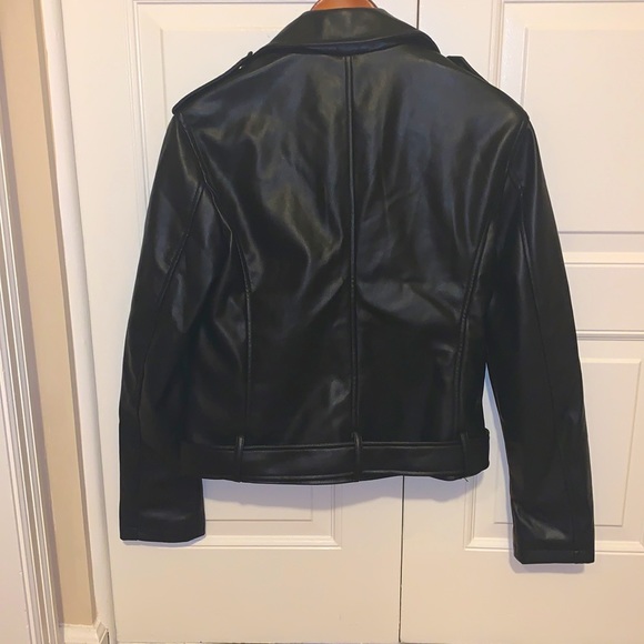 🔥FOREVER 21 Size S Motorcycle Jacket🔥 - Picture 3 of 4